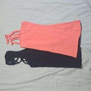 Bundle of two tanks tops